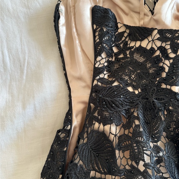 Dave and Johnny studded black lace and tulle cocktail dress - Picture 9 of 9